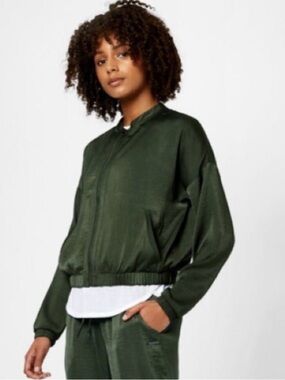 Sweaty Betty Explorer Bomber Jacket in Dark Olive Green Satin sz small